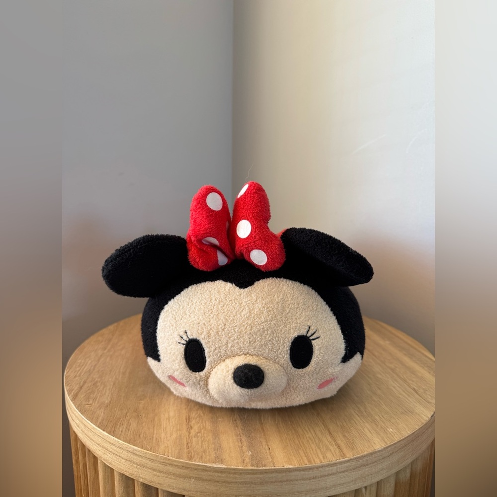 Authentic DISNEY PARKS Minnie Mouse Tsum Tsum Plush 12"